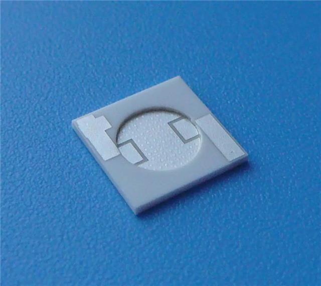 金屬?gòu)?fù)合覆銅基板 金屬?gòu)?fù)合覆銅基板